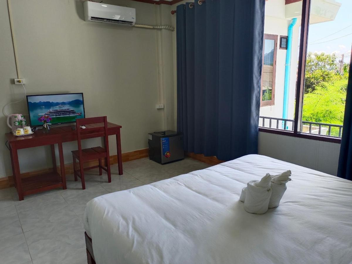 Dokchampa Hotel Vang Vieng Exteriör bild